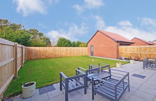 Bridlington House | Tides and Tee Off