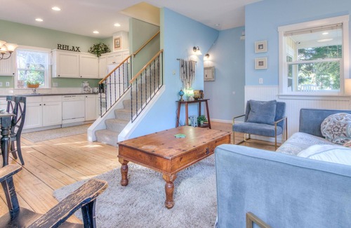 Lincoln Beach House | Tides At Bella Beach