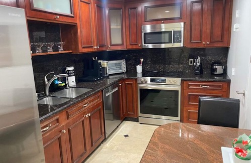 Hollywood South Central Beach Condo | Tides Ocean Front, Ocean View resort style. New Appliances and Furnishings