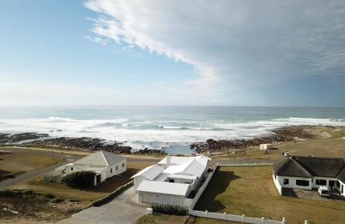 L'Agulhas Apartment | Tides' Song