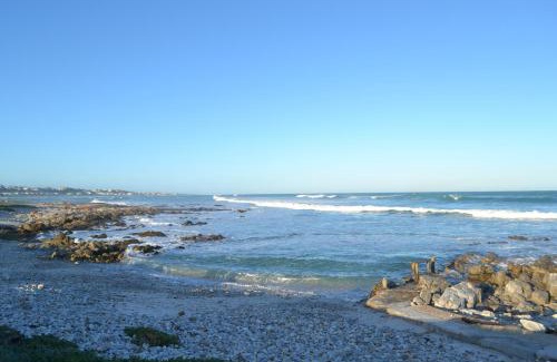 L'Agulhas Apartment | Tides' Song