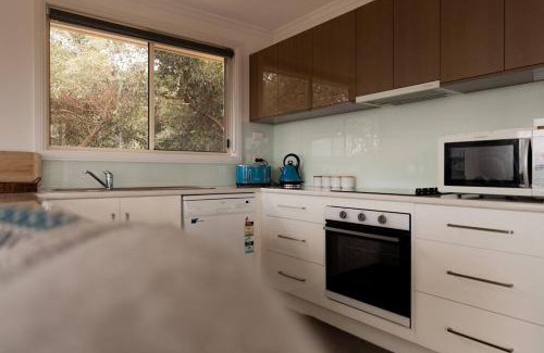Scamander House | Tides & Tails - Pet Friendly