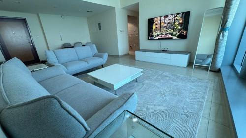 Rumailah Apartment | Tideview Residences