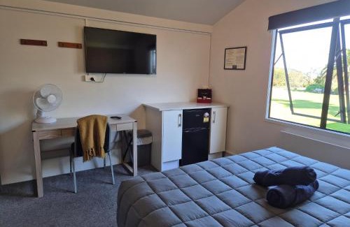 Coromandel Hotel | Tidewater Accommodation