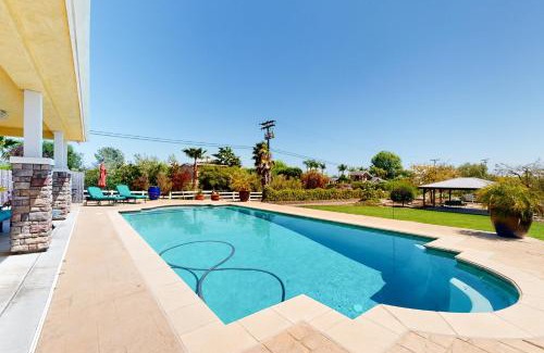 Fallbrook House | Tierra De La Maracuyá