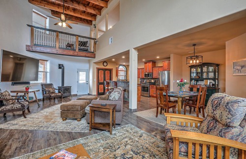 Bernalillo House | Tierra de Milagros~Great Place for The Balloon Fiesta! Serene ~ Private ~ Secure