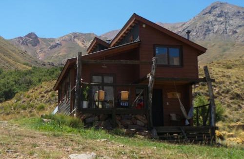 Romeral Cabin | Tierras Bayas Mountain Refuge
