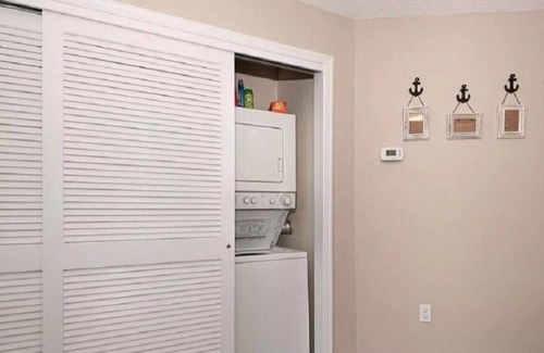 Midtown Ocean City Condo | Tiffanie by the Sea Ocean side Condo with pool! Sleeps 6, New to market! 5*****