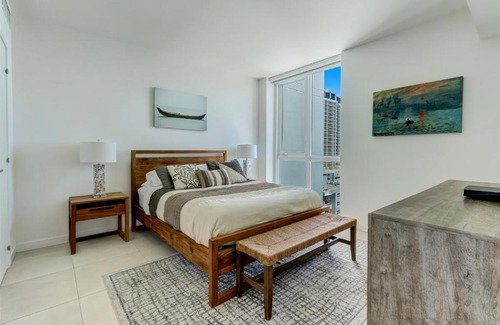 Central Beach House | Tiffany Blanca - Rooftop Pool, Gym, & Walk to Beach