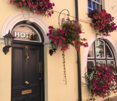 Bridport Hotel | tiger inn