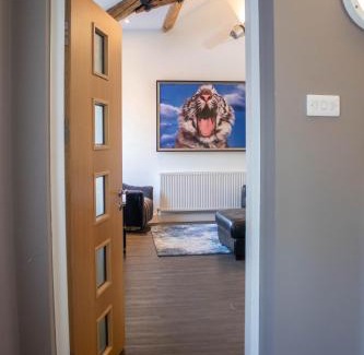 Lymm Apartment | Tiger Roof Terrace Lymm