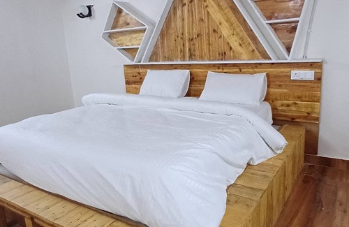Turiya Resort | Tiger Sanskriti Resort -Superior Twin Room