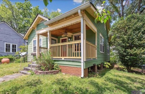 Beauregard Town Historic District House | TigerTown Retreat. Downtown Baton Rouge and 5 minutes to LSU.