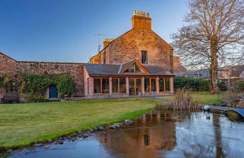 Alyth House | Tigh Na Leigh