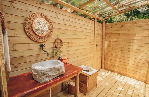 Puerto Triunfo Cabin | Tigrillo Rio Claroby LosColoresEcoparque