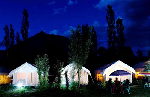 Hundur RV Rental | TIH AlpenGlow Camp - Nubra