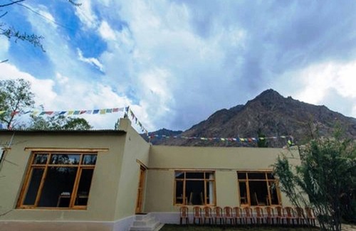 Hunder RV Rental | TIH Magpie Camp