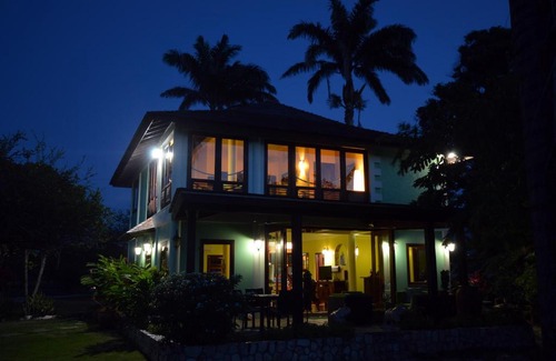 St. Ann's Bay Villa | Tikal Villa (Jamaica)