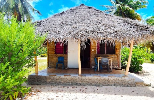 Tuherahera Bed & Breakfast | TIKEHAU - Bungalow Pacific Beach
