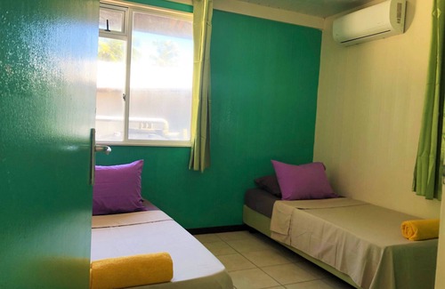 Tuherahera Bed & Breakfast | TIKEHAU - Hina Green Room