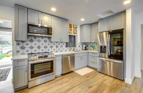 Garibaldi House | Tillamook Bay Apt Near Marina Fish, Boat and More!