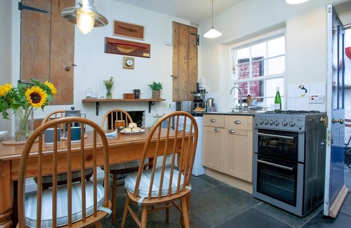 Appledore Cottage | Tillerman Cottage (Appledore) Devon