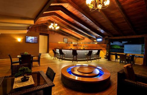 Nungua Hotel | Tills at Vienna Hotel