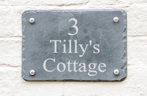 Edington House | Tilly's Cottage