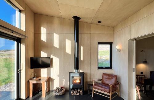 Banchory House | Tillyfruskie Farm Holiday Cabin, Finzean