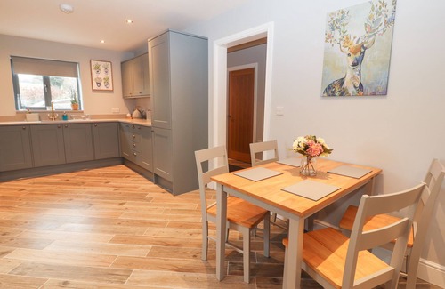 Mouldsworth Cottage | TIMADON COTTAGE, family friendly, with open fire in Kelsall