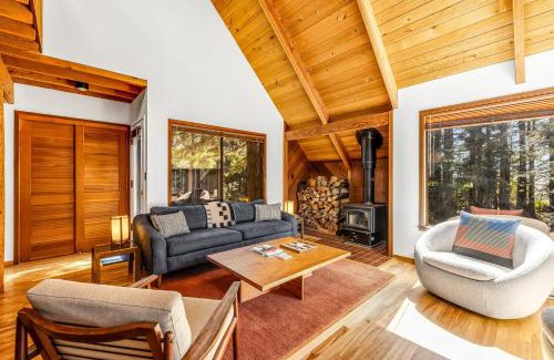 Sea Ranch House | Timber Cottage