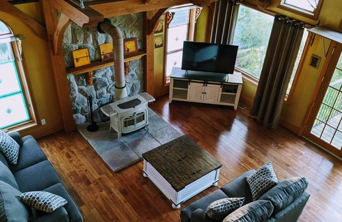 Tay House | Timber Frame Cottage on Georgian Bay