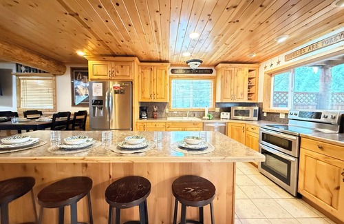 Island Park Cabin | Timber Heights*Sleeps 6, Wifi, 33 Miles to Yellowstone
