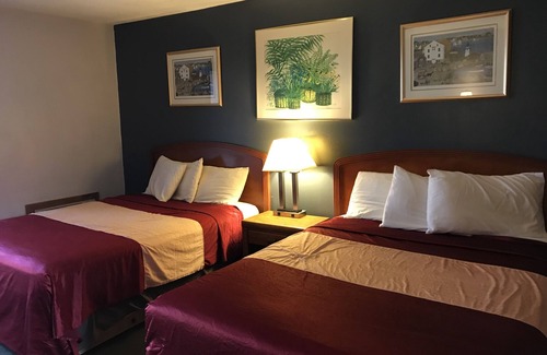 Phillips Hotel | Timber Inn Motel