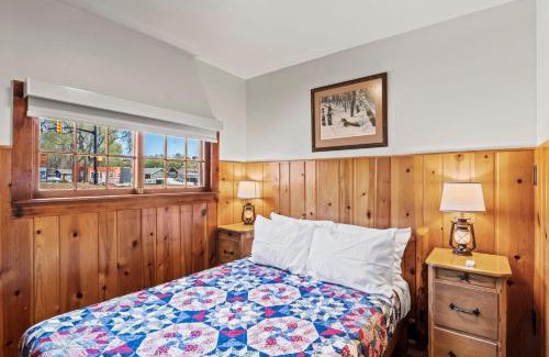 Colorado Springs House | Timber Lodge #1