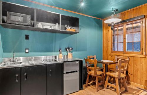 Colorado Springs House | Timber Lodge #30