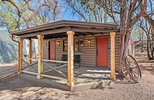 Colorado Springs Cabin | Timber Lodge Cabin #13