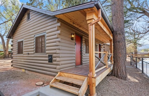 Colorado Springs Cabin | Timber Lodge Cabin #21