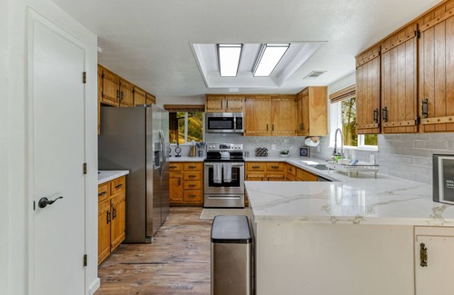 O'Brien Cabin | Timber Lodge : Tranquil Forest & Easy Lake access!