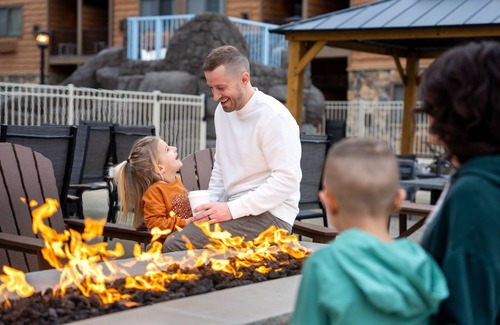 Lake Geneva Apartment | Timber Ridge Lodge and Waterpark