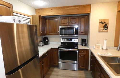 Bellaire Condo | Timber Ridge Retreat