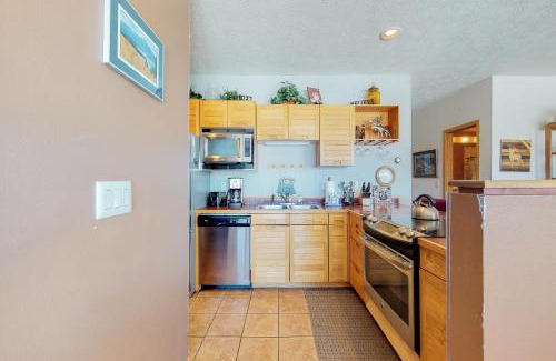 Wildernest Apartment | Timber Ridge Retreat