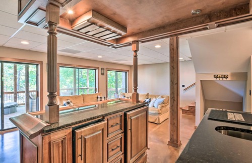 Seneca House | Timber Trail Estate: Stunning Views + Waterfront