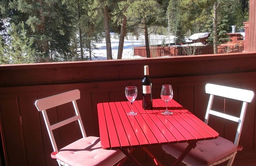 Copper Mountain Village Apartment | Timbercreek Condo, 1 Bedroom+Loft, 2 Bath, Ski-in/Ski-out, sleeps 4 BCA-79578