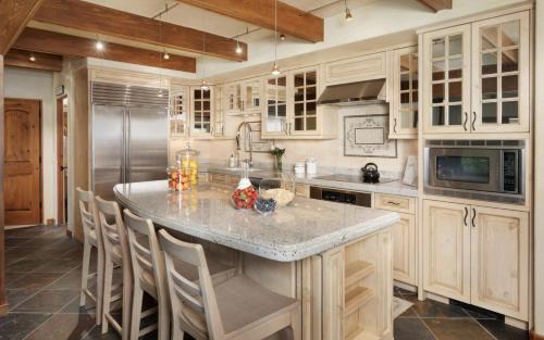 Snowmass Village House | Timberline Condominiums 2 Bedroom Premier Unit C1D