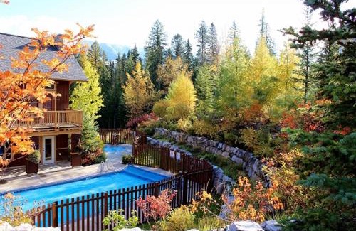 East Kootenay Apartment | Timberline Lodges by Fernie Lodging Co