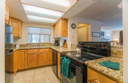 Island Park Apartment | Timbers at Island Park Village Resort