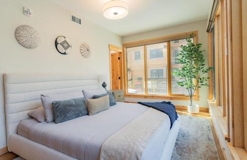 Canmore Apartment | Timberstone Condo by Canadian Rockies Vacation Rentals