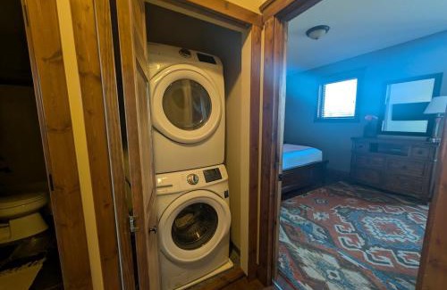 East Kootenay Apartment | Timberstone Lodge by StayIn