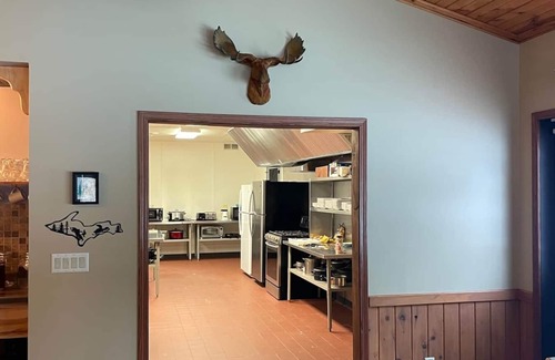 Steuben House | Timberwolf Lodge, Beautiful Lodge for Groups